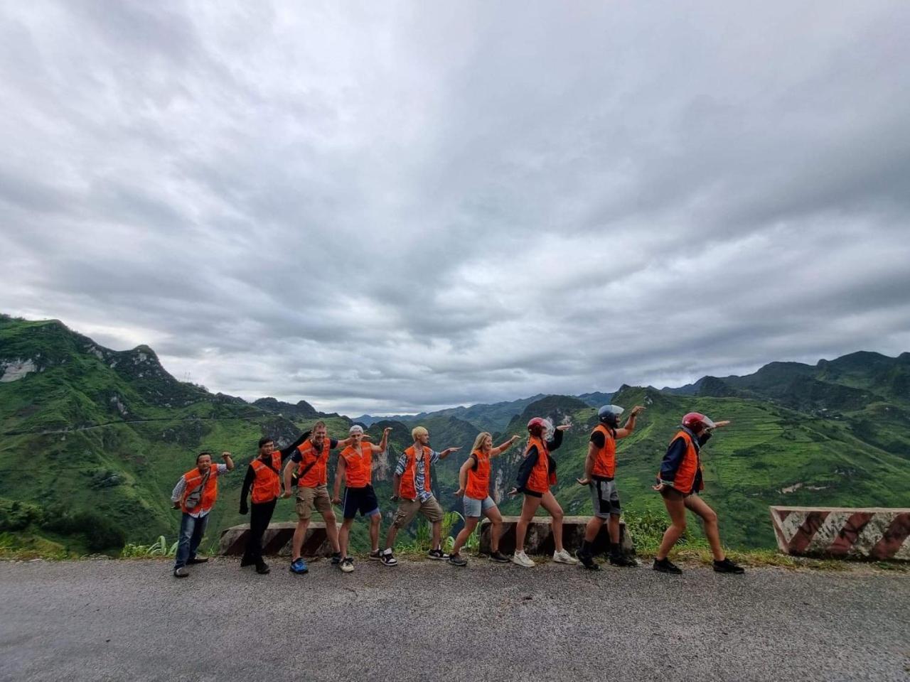 Ha Giang City Hostel Екстериор снимка