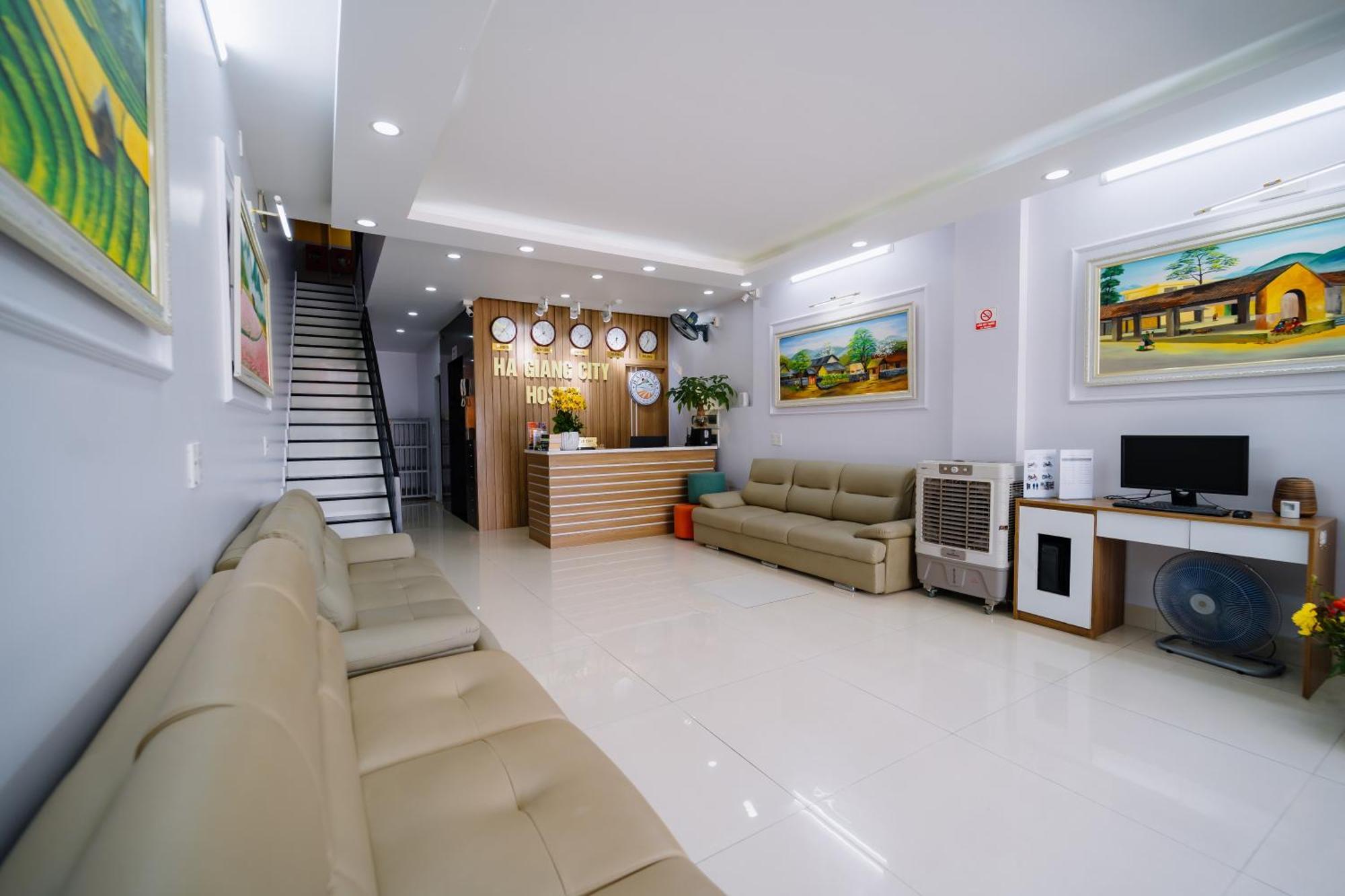 Ha Giang City Hostel Екстериор снимка