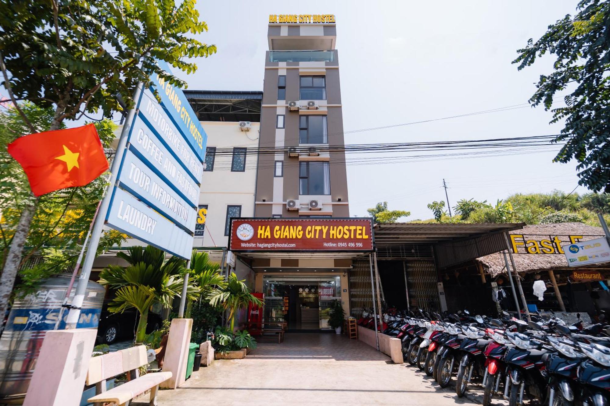 Ha Giang City Hostel Екстериор снимка